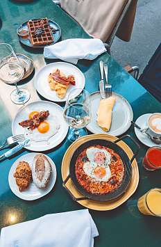 EaterySunday Brunch