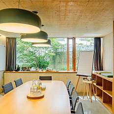 Business Room